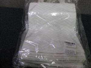 lot 134 image: 36 Gift Bags...