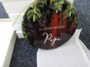 lot 154 image: 7 each In Loving Memory Papa Orna...