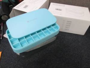 lot 182 image: 2 Multi Layer Ice Storage Grids...