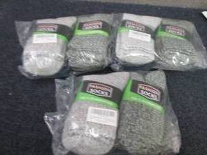 lot 185 image: 3- 5pr pks Mens Wool Socks...