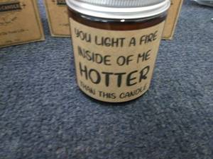 lot 224 image: 4 Scented Gift Candles...