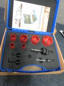 lot 234 image: 9 pc Bi-Metal Hole Saw Kit...