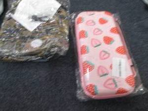 lot 240 image: Nintendo Switch Case, Bluetooth Bea...