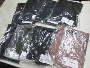 lot 271 image: 8 Mens Goodthreads Short Sleeved T...