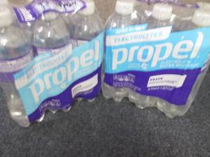 lot 275 image: 2- 6pks 16.9 oz Bottles Propel Grap...