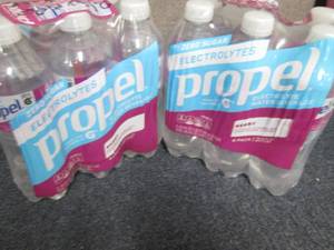lot 284 image: 2- 6pks 16.9 oz Bottles Propel Berr...