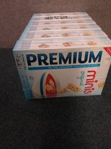 lot 302 image: 6- 11 oz Boxes Nabisco Premium Mini...