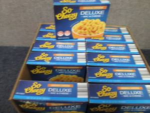 lot 307 image: 12- 14 oz Boxes So Cheesy Deluxe Ma...