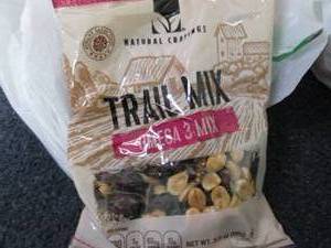 lot 323 image: 24- 3.5oz Bags Trail Mix past date,...