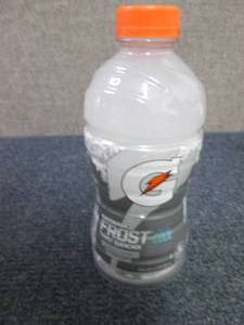 lot 341 image: 10 -28 oz Bottles Gatorade Frost Co...