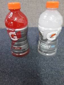 lot 342 image: 10 -28 oz Bottles Gatorade 5 Frost ...