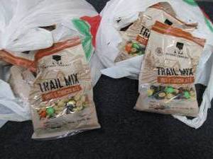lot 346 image: 24- 3.5oz Bags Trail Mix past date,...