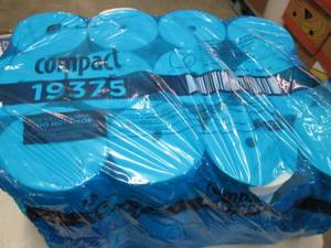 lot 387 image: 36 Rolls Compact Coreless 2 ply Toi...