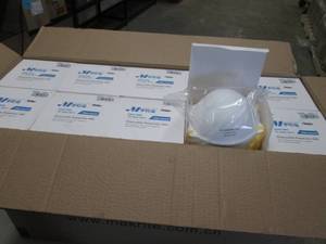 lot 394 image: Case of 400 (2020pks) NIOSH Certif...