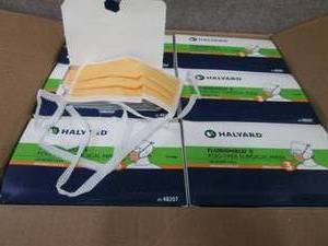 lot 417 image: Case of 300 Halyard FLUIDSHIELD 3 D...