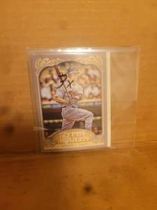 lot 21 image: Lot Of 3 Justin Morneau Cards