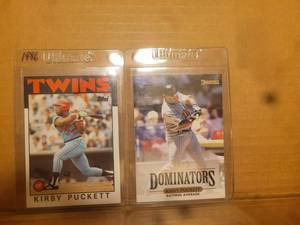 lot 26 image: Lot Of 2 Kirby Puckett Cards