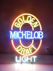 lot 17 image: VINTAGE MICHELOB GOLDEN DRAFT LIGHT NEON LIGHT - WORKS - NICE - RARE FANTASTIC PIECE - APPROX 20 By 30 - SEE PICTURES