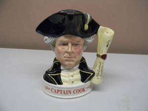 lot 22 image: RARE - Jim Beam Decanter by Royal Doulton from International Collection CAPTAIN COOK - NICE - GREAT PIECE - APPROX 5 - SEE PICTURES
