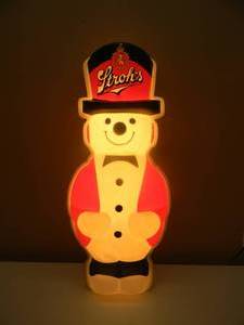 lot 51 image: VINTAGE 1985 Strohs BEER SNOWMAN PLASTIC BLOW MOLD LIGHT UP SIGN - NICE - AWESOME PIECE - APPROX 10 By 24 - SEE PICTURES