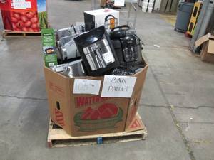 lot 105 image: Pallet of Store Overstock Store and Ecommerce Product and Returns
