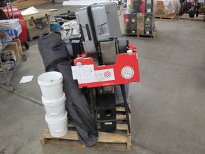 lot 118 image: Pallet of Store Overstock Store and Ecommerce Product and Returns