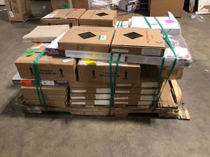 lot 3 image: Mix lot of Ceramic Flooring, Customer returns, Review all pictures