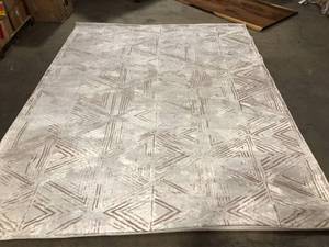 lot 13 image: Bazaar Zen Cream 8 ft. x 10 ft. Abstract Area Rug