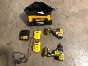 Mix lot of Dewalt Tools, Drills and hardware, Customer returns, Review all pictures