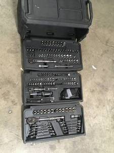 lot 3 image: Husky  Mechanics Tool Set (270-Piece) customer return  review photos
