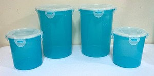 lot 88 image: 11 New Lock & Lock Containers