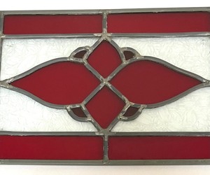 lot 107 image: Stunning Stained Glass Decor