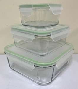 lot 104 image: Round and Square 3 Piece Nesting Glasslock Containers