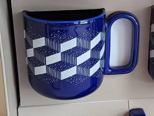 lot 50 image: New Teavana Blue and White Teapot - Mug Set