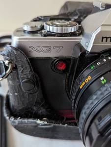 lot 57 image: Minolta XG-7 35mm Camera