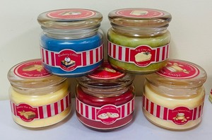 lot 109 image: Festive New Candle Grouping