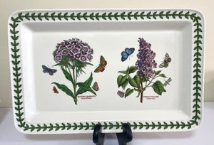 lot 127 image: Portmeirion The Botanic Garden Platter, Chip & Dip Bowl, 2 Lidded Containers and More