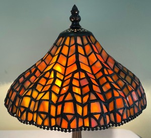 lot 181 image: Limited Edition Red Lotus Leaf Accent Lamp by Splendor Lighting