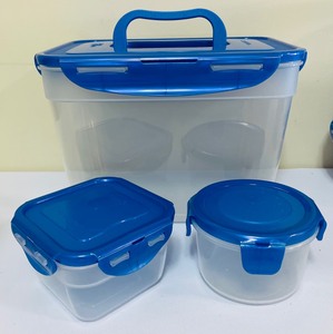 lot 179 image: 14 Lock & Lock Containers