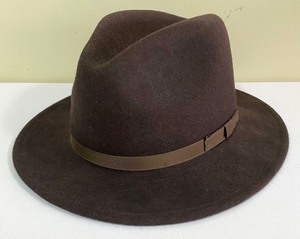 lot 189 image: Four Stylish Hats