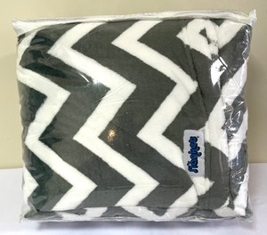 lot 197 image: New Soft Chevron Slanket