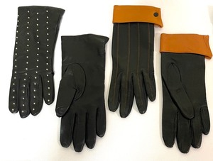 lot 238 image: 4 Pairs of Ladies Gloves