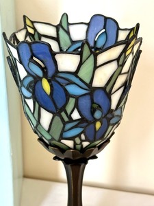 lot 337 image: Party Lite Stained Glass Candle Lamp