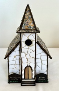lot 324 image: Forma Vitrum Lighted White Stone Chapel Lighting Building