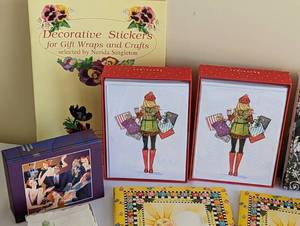 lot 201 image: Large Assortment of Greeting Cards