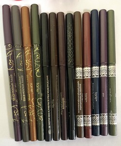 lot 245 image: New Tarte Cosmetics, Bushes and More