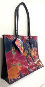 lot 248 image: New Mediterranean Trading Company Genuine Leather Handbag