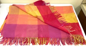 lot 264 image: Foxford 100% Lambswool Blanket