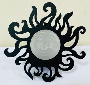 lot 298 image: Charming Candle Holders