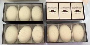 lot 396 image: New Asquith & Somerset Ultra Rich Shea Butter Soap